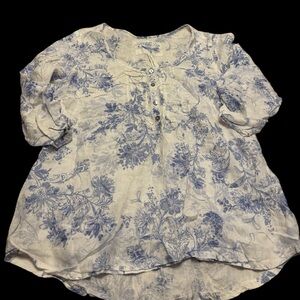 Linen with Love Floral Blue and White Women's Top